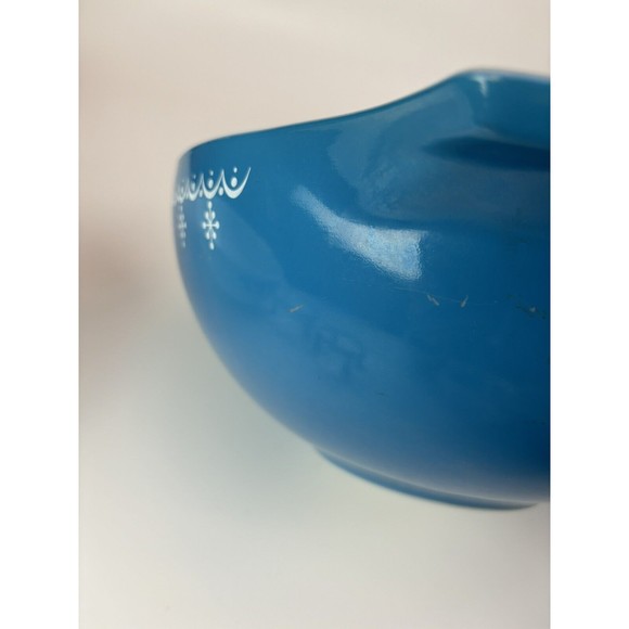 Vtg Set of 4 Pyrex Snowflake Cinderella Garland Nesting Mixing Bowls With Stands - Picture 8 of 11